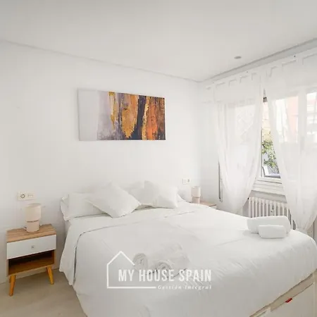 Myhousespain - Piso Con Terraza En El Centro Gijon Exterior photo